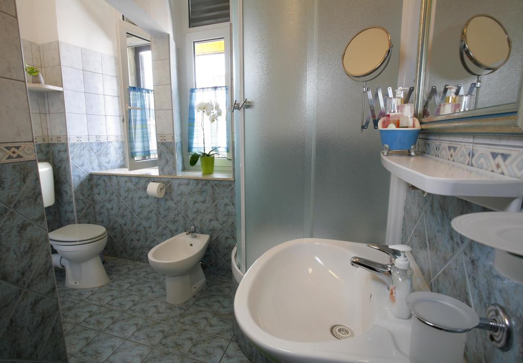 Apartments Marmont Split Kamer foto